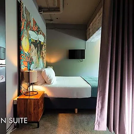 Rooms25 * Amsterdam